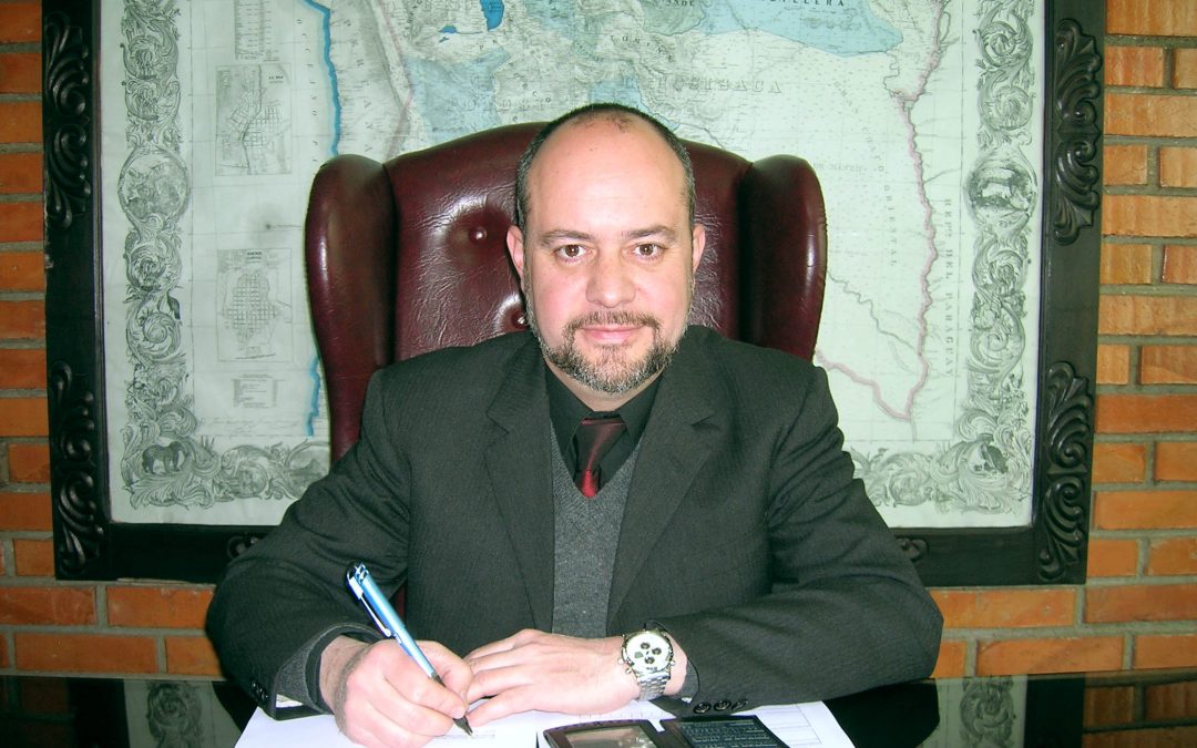 Reflexiones en torno a la tesis de postgrado I. Forma, fondo, aporte o un simple trámite administrativo para conseguir un cartón?