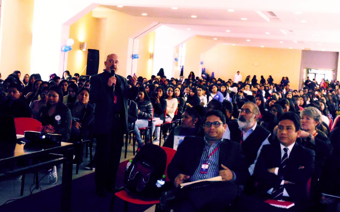 Reflexiones en torno a la tesis de postgrado. II. ¿Tesis legales? Sí. ¿Tesis legítimas? De ninguna manera…