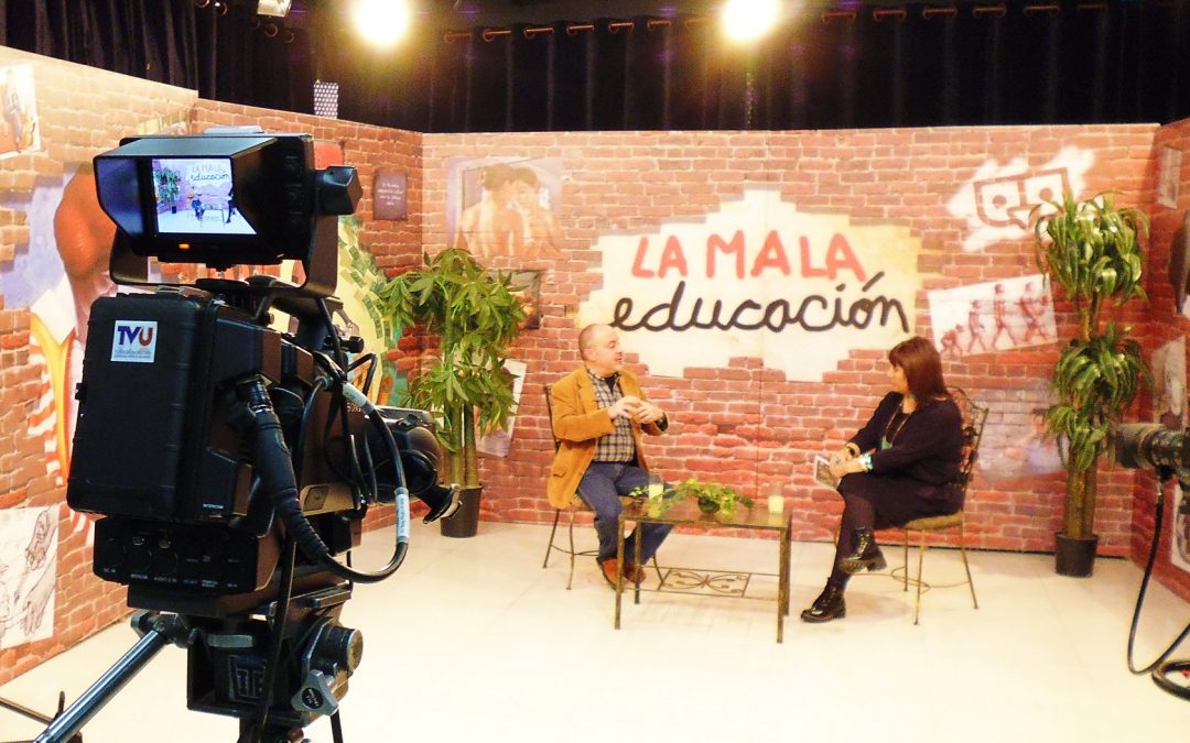 Reflexiones en torno a la tesis de postgrado. III. Modalidades alternativas non sanctas de tesis para los posgrados en Bolivia…